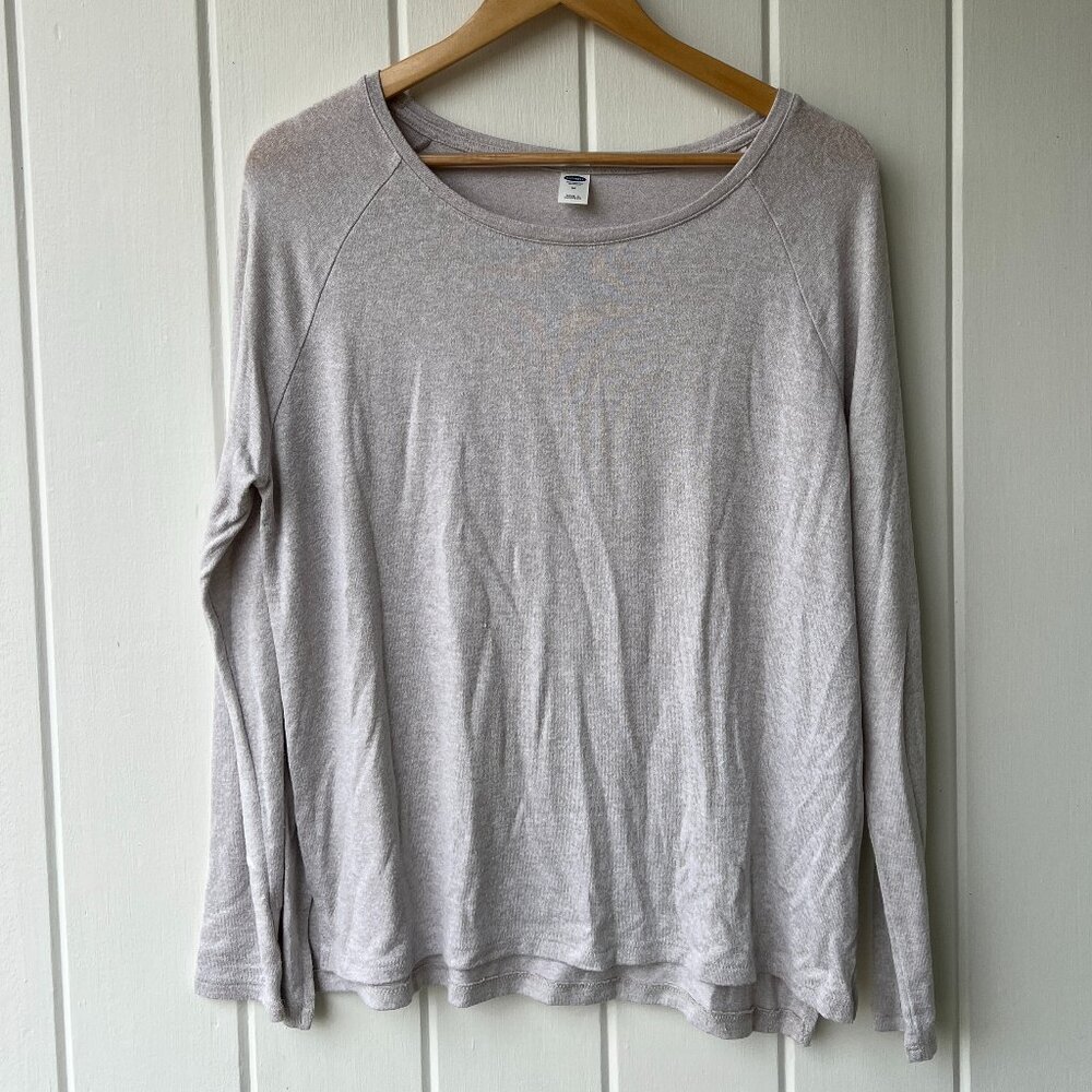 Old Navy Oatmeal Scoop Neck Pullover - size medium